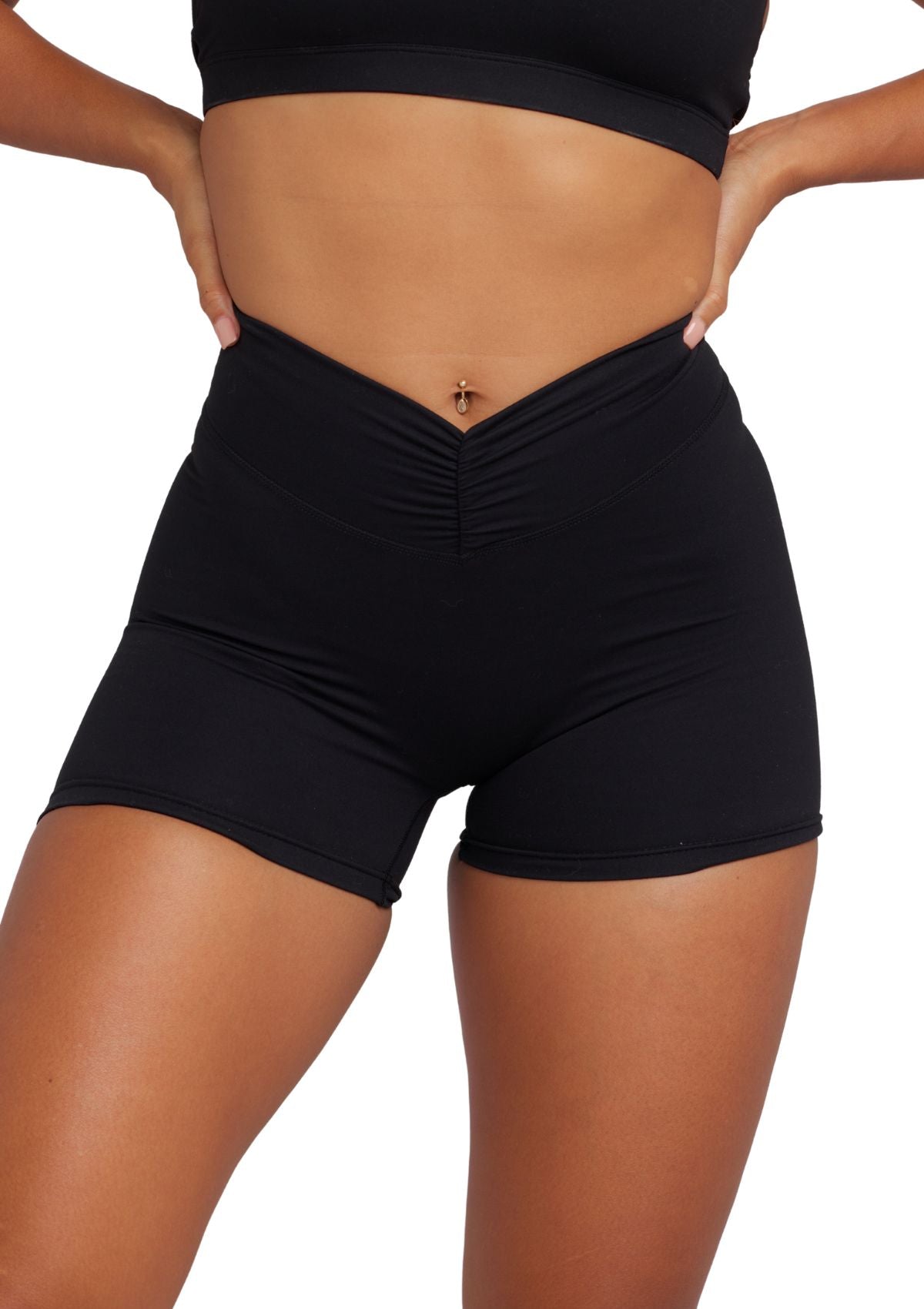 Noir Bougie V Shorts